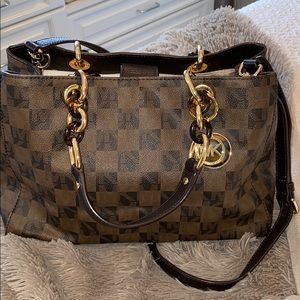 Authentic Michael kors tote